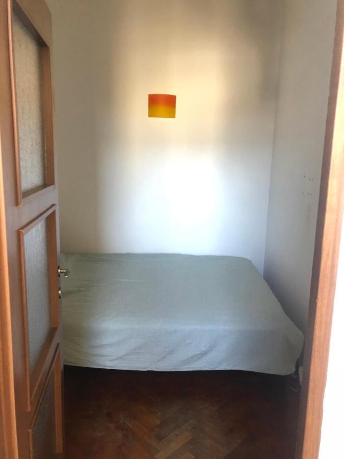 Lovely 1 Bedroom Apartment Close To Old Town Bucharest Exterior photo
