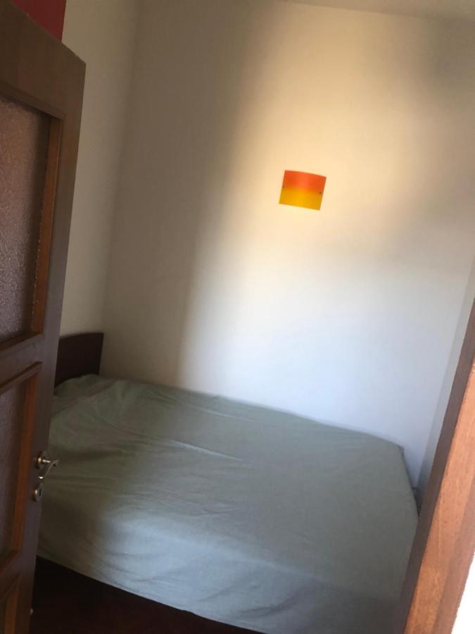 Lovely 1 Bedroom Apartment Close To Old Town Bucharest Exterior photo