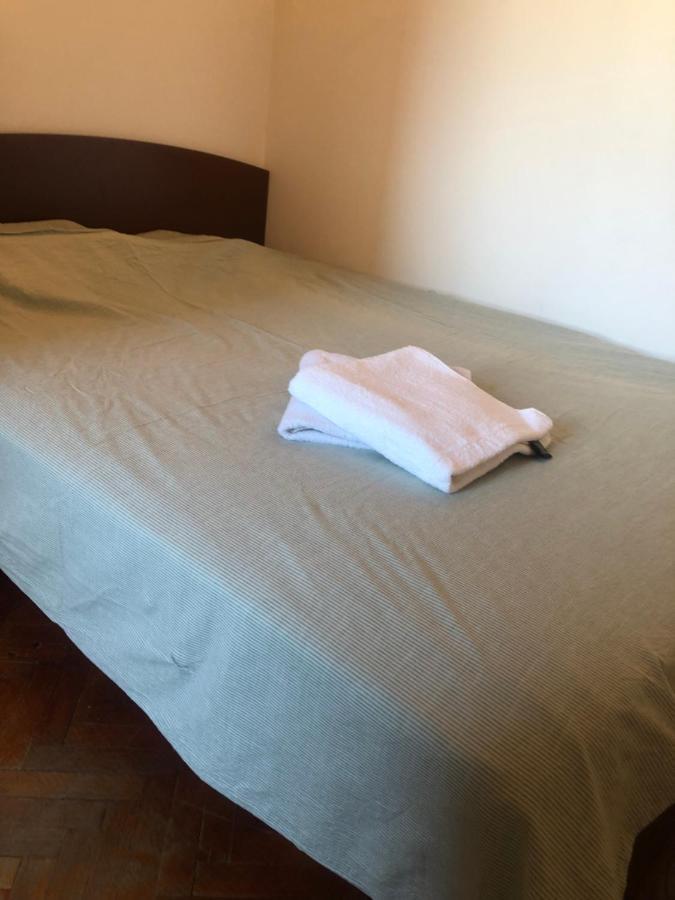 Lovely 1 Bedroom Apartment Close To Old Town Bucharest Exterior photo