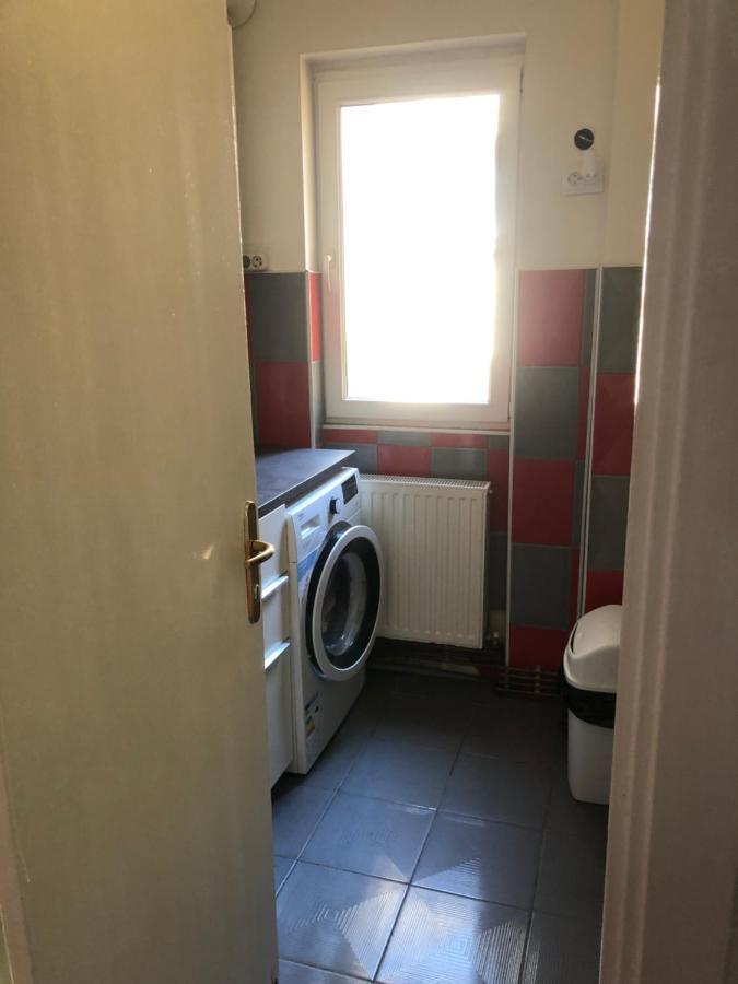 Lovely 1 Bedroom Apartment Close To Old Town Bucharest Exterior photo